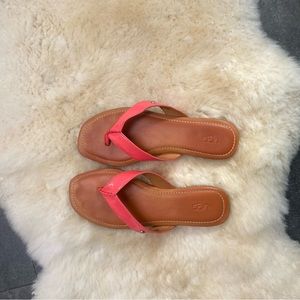 UGG Womens Slide Sandal (Flip flops ) Tuolumne Patent Coral Size 9